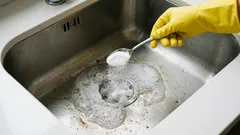 Gerüche aus der Küche oder dem Bad? Ein einfaches Hausmittel, das oft nur wenige Minuten dauert.